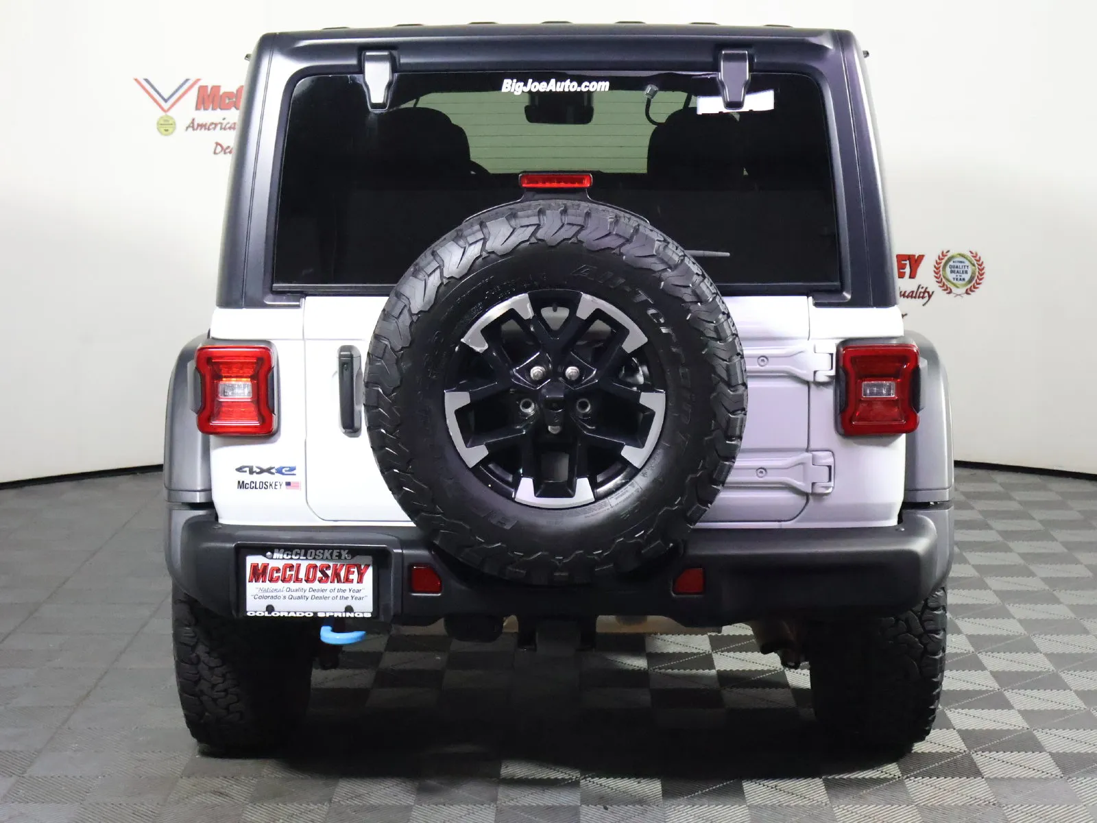 Jeep Wrangler photo 6