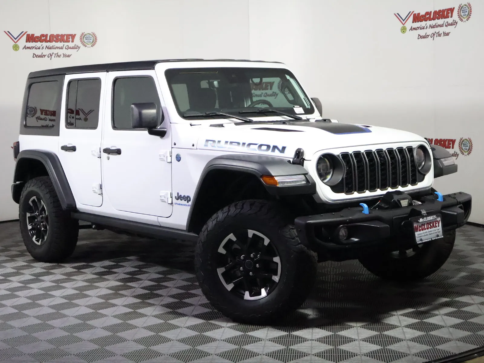 Jeep Wrangler photo 2