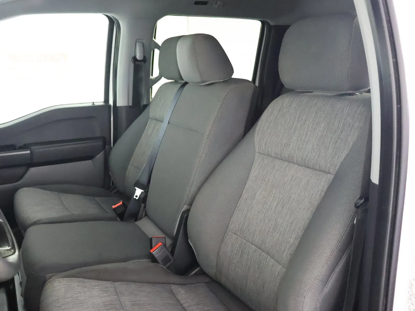 Ford F-150 photo 27