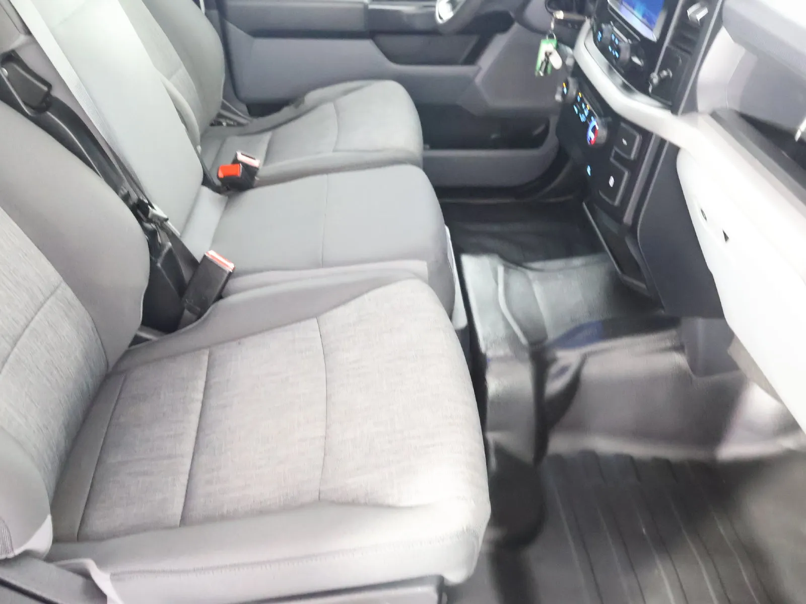 Ford F-150 photo 52