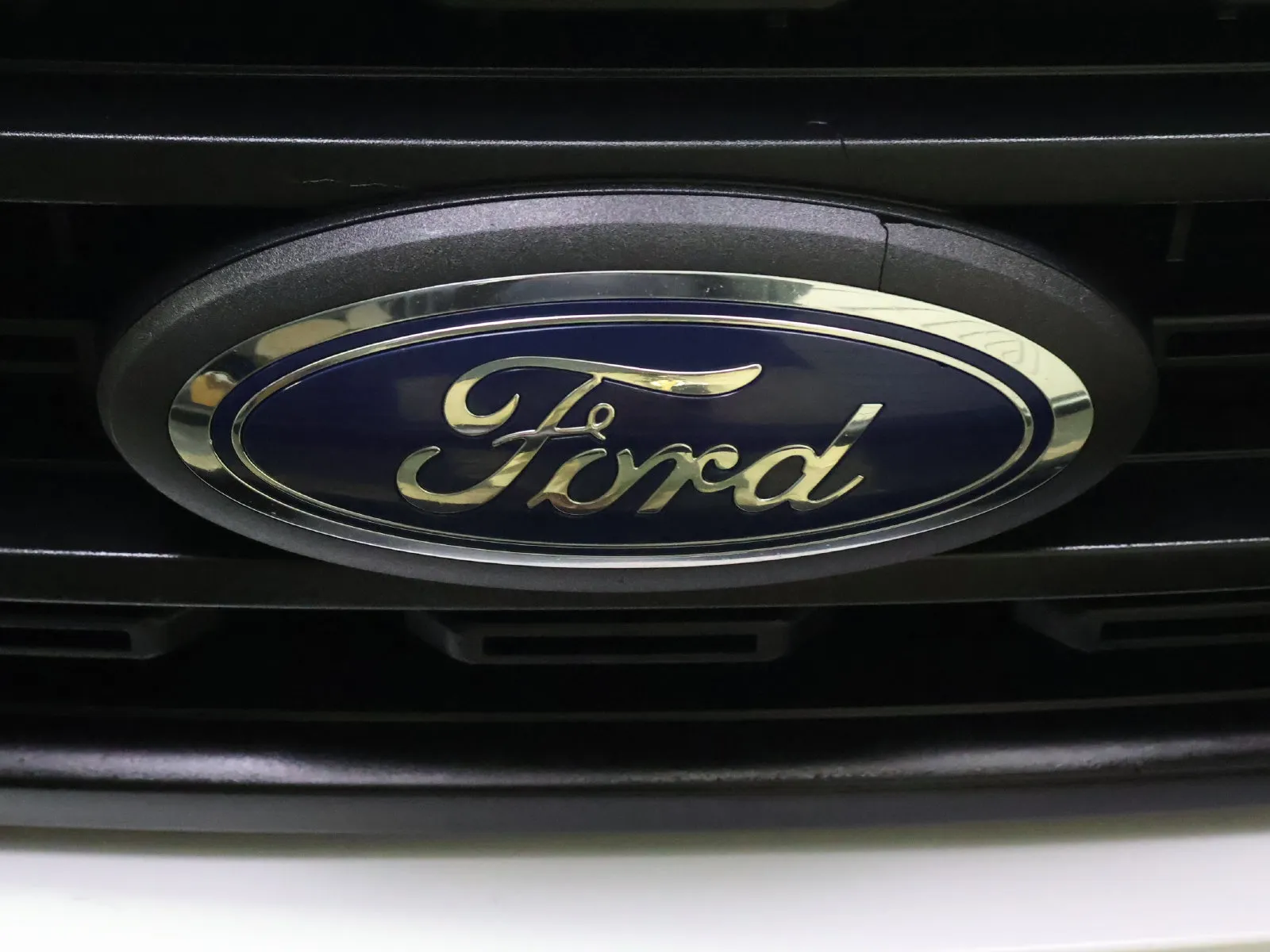 Ford F-150 photo 19