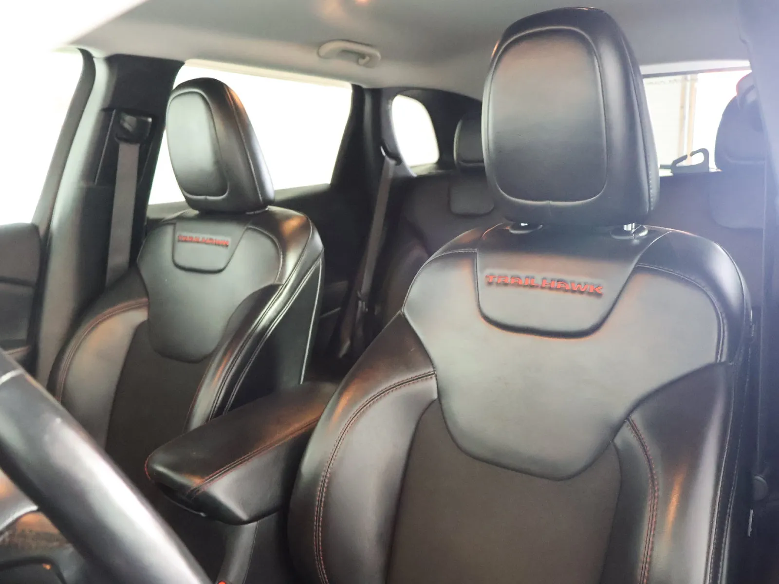 Jeep Cherokee photo 27