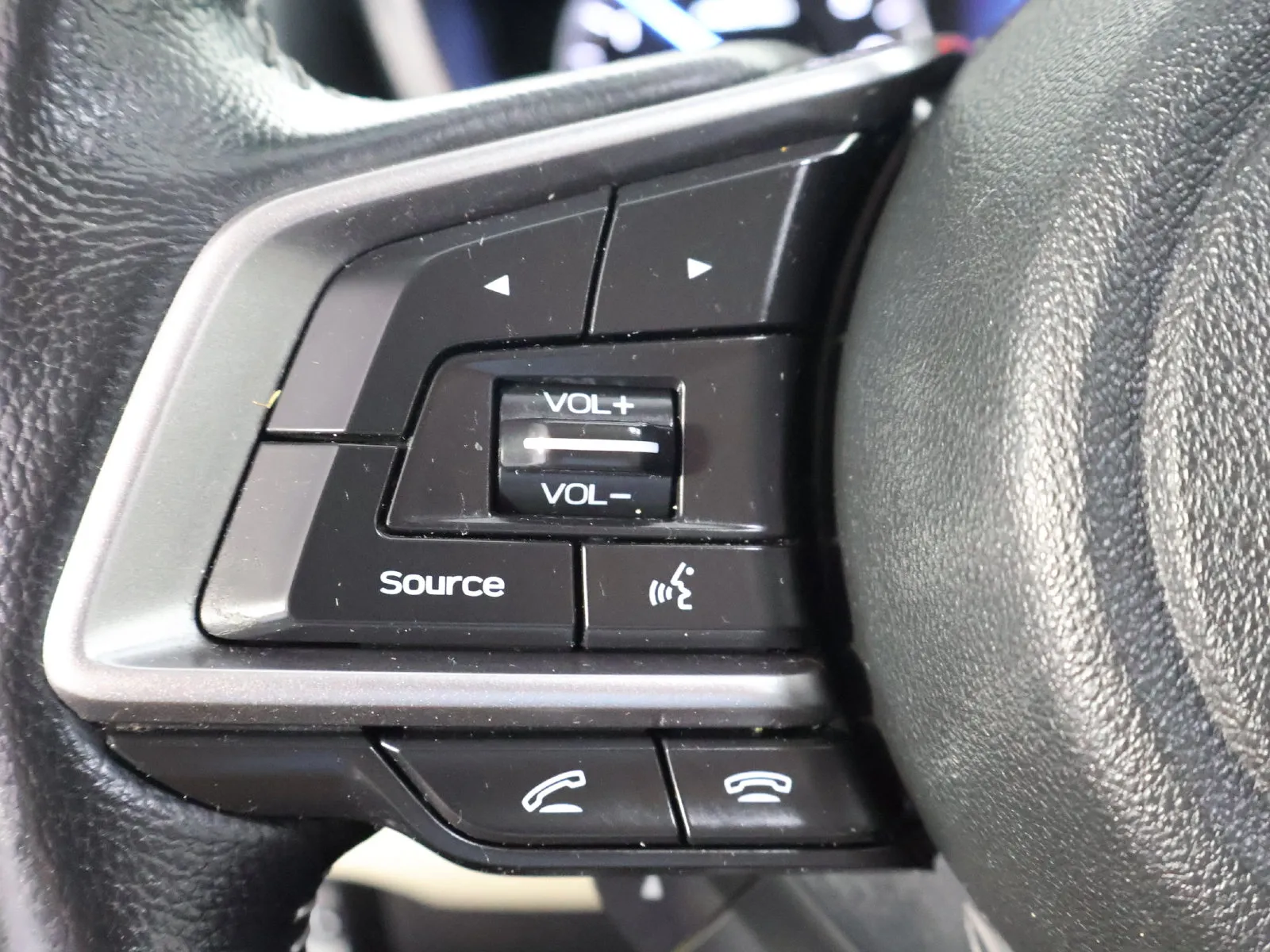 Subaru Ascent photo 35
