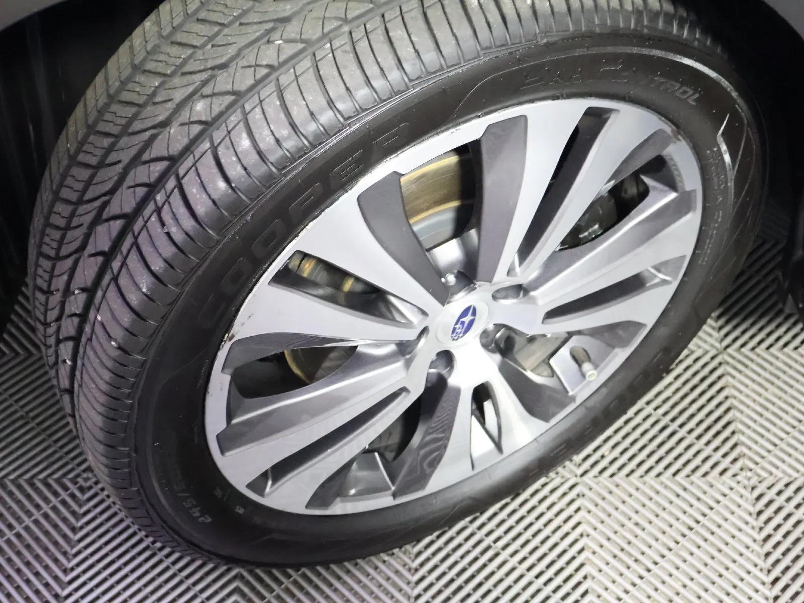 Subaru Ascent photo 18