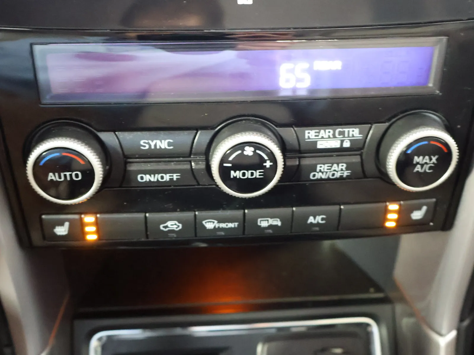 Subaru Ascent photo 40