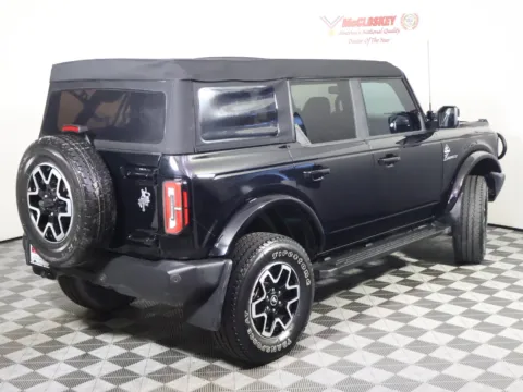 More photos of 2023 Ford Bronco Outer Banks at McCloskey Imports & 4x4s (Licensed as McCloskey Isuzu), CO
