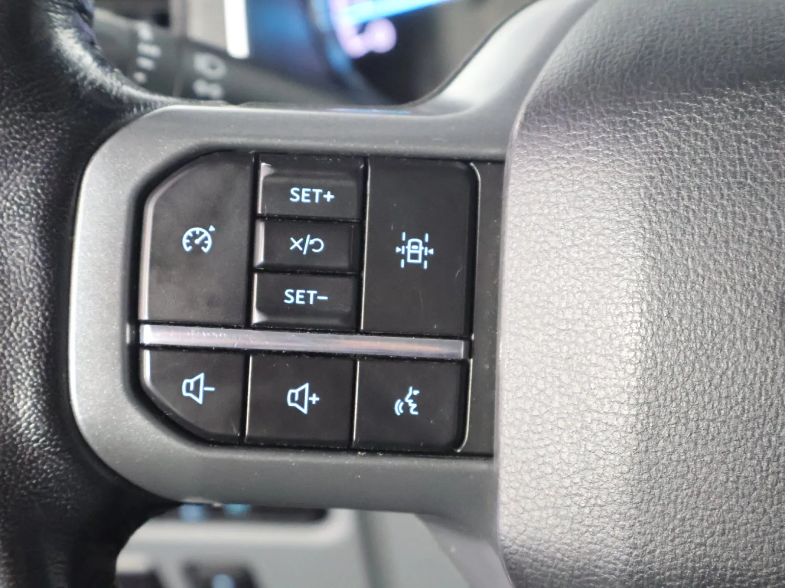Ford F-150 photo 39