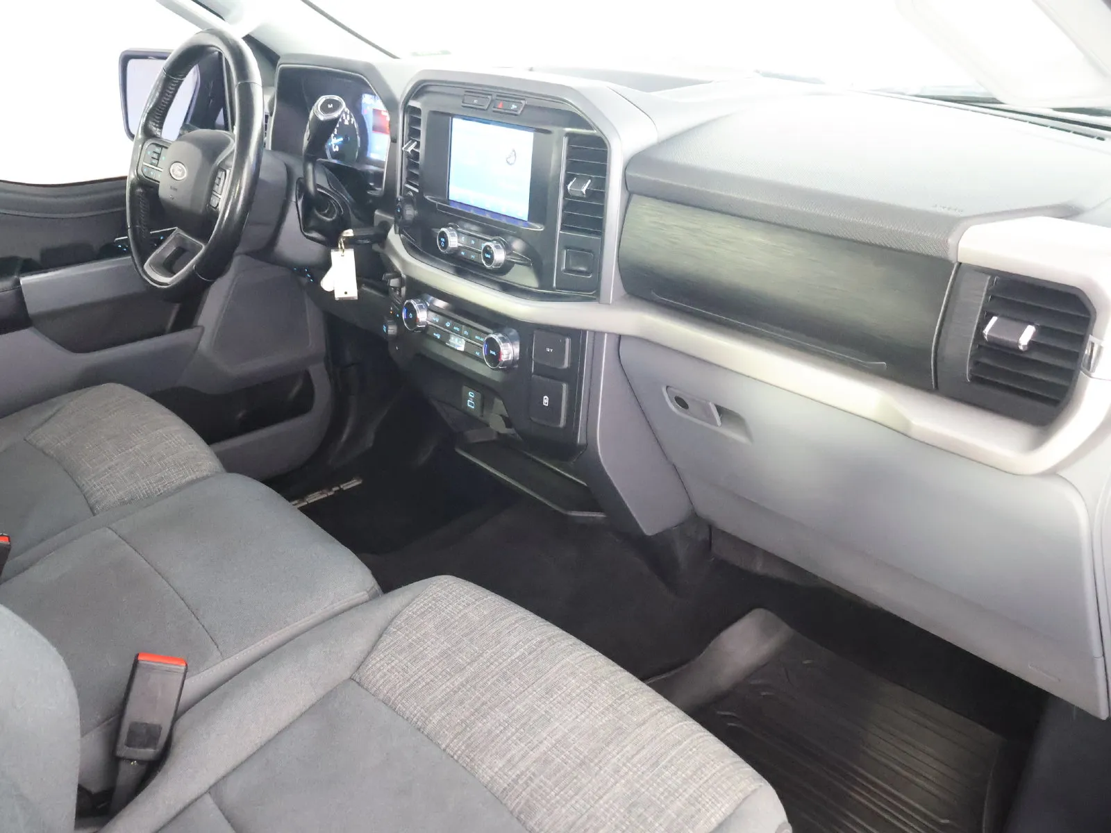 Ford F-150 photo 51