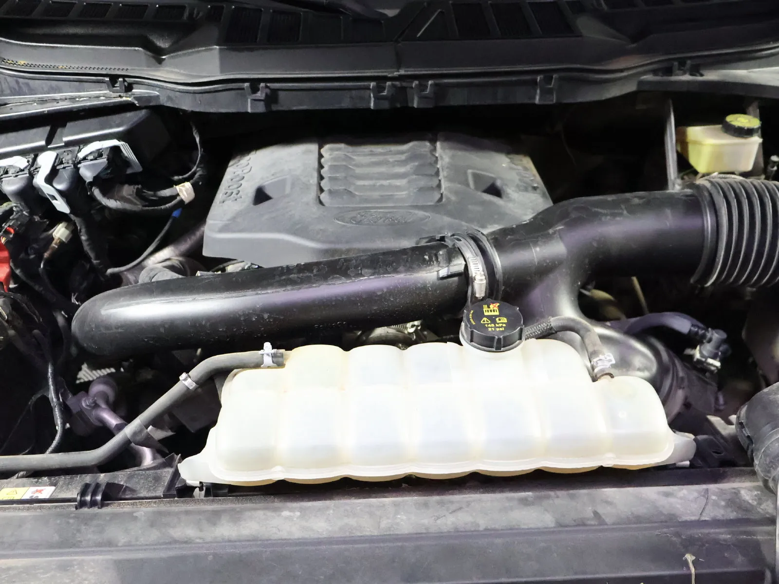 Ford F-150 photo 26