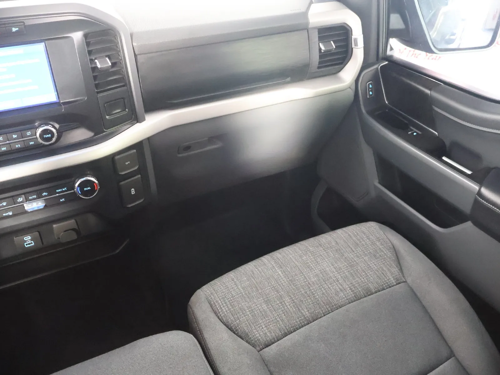 Ford F-150 photo 36