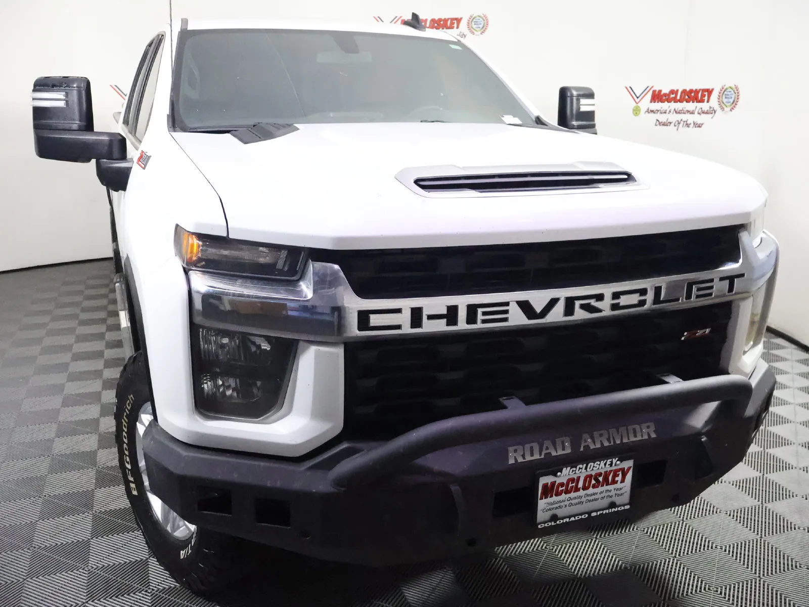 Chevrolet Silverado photo 15