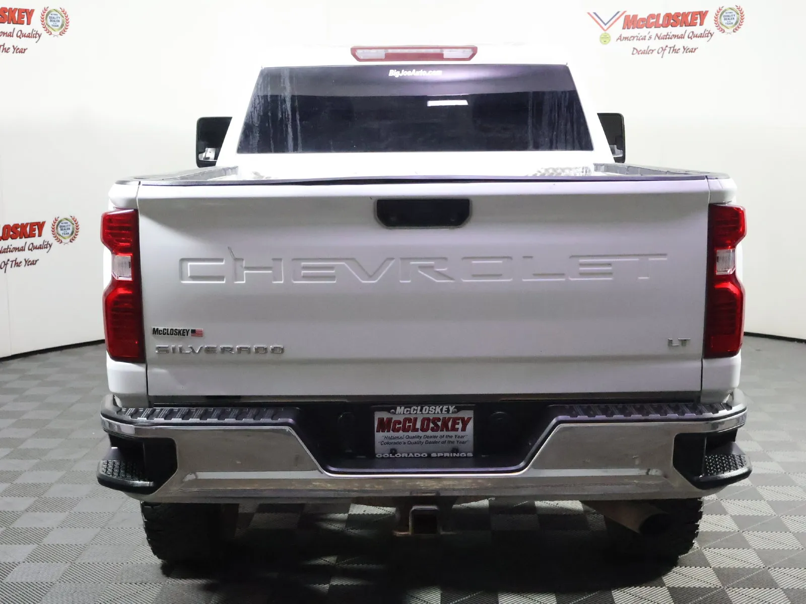 Chevrolet Silverado photo 8