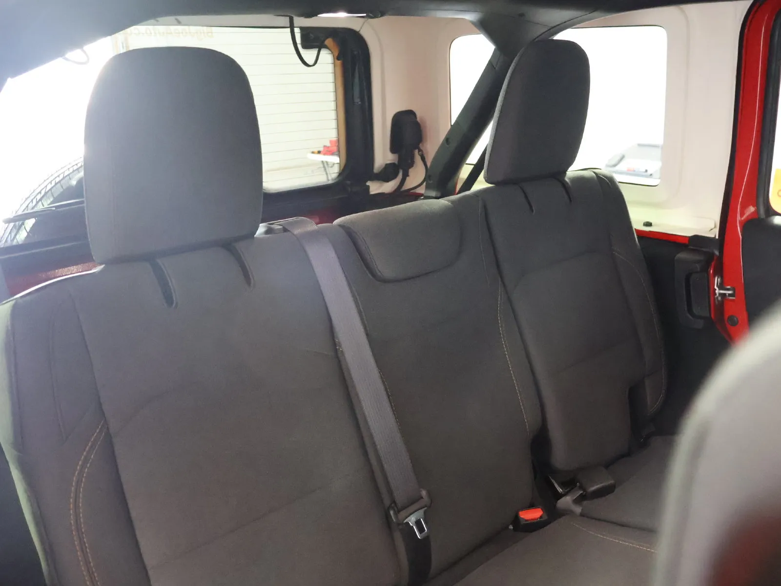 Jeep Wrangler photo 50