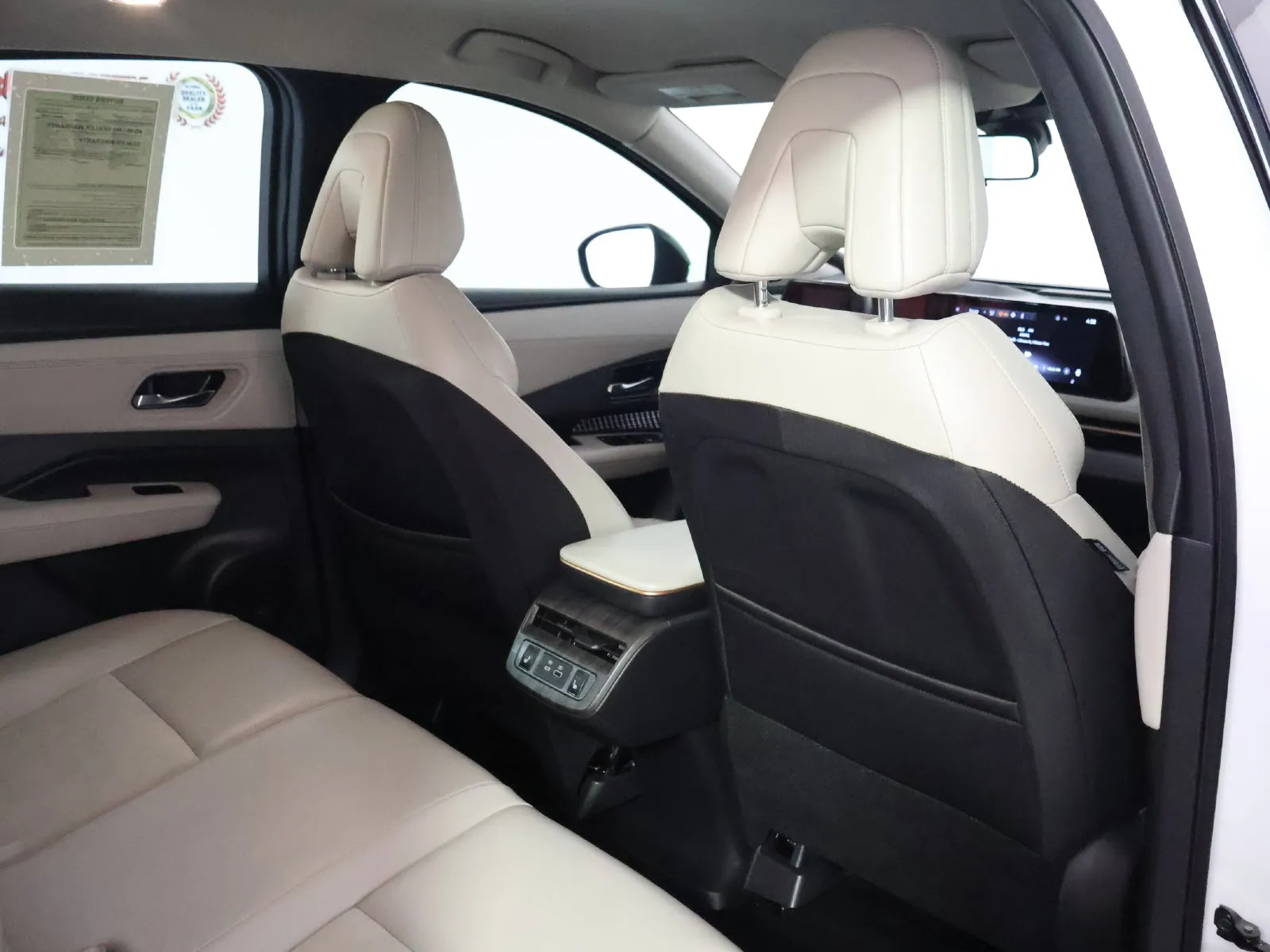 Nissan Ariya photo 37