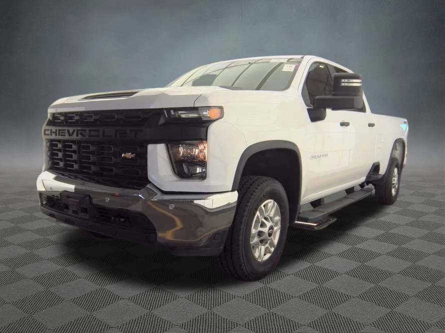 Chevrolet Silverado photo 4