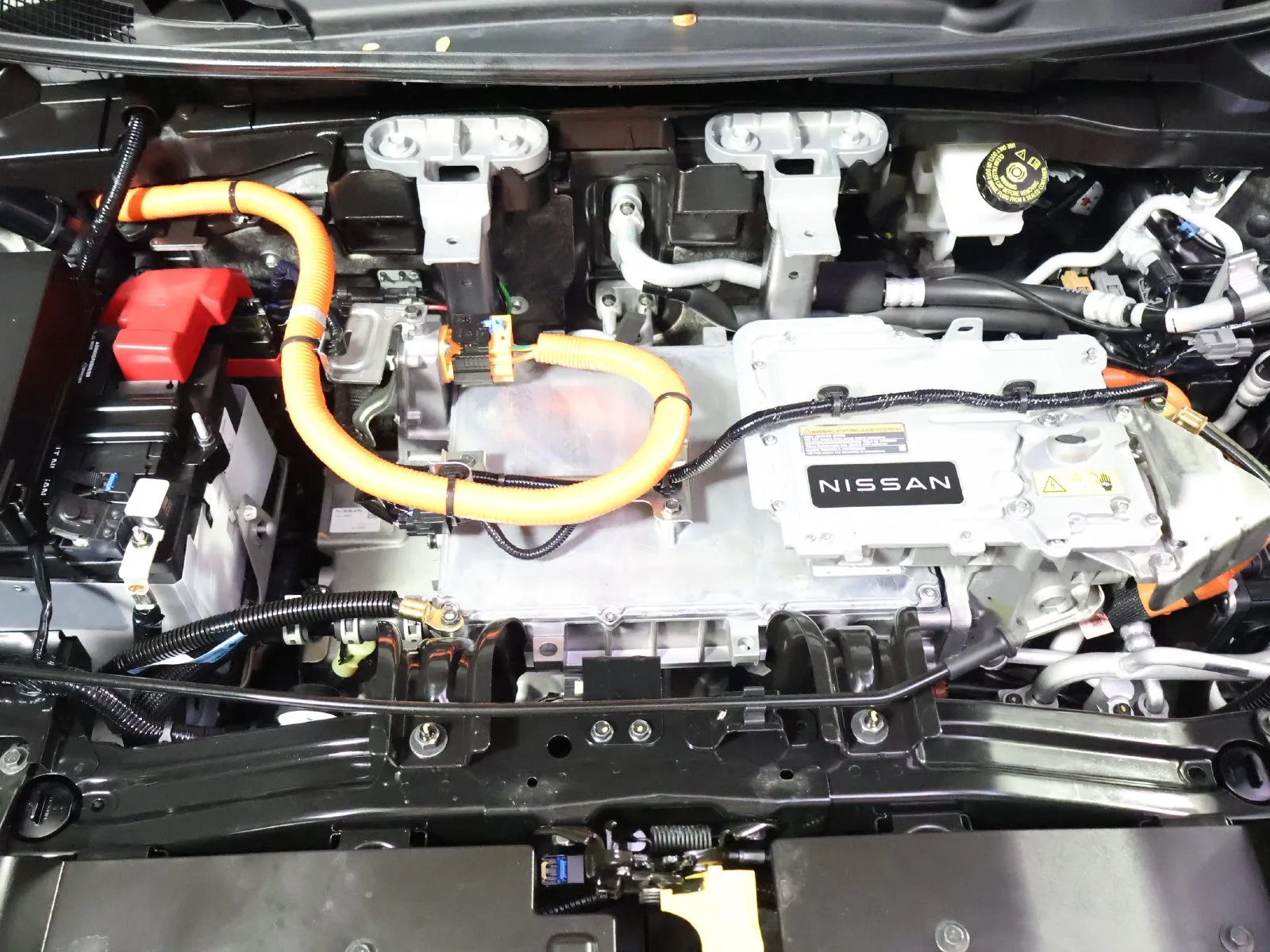 Nissan Ariya photo 23
