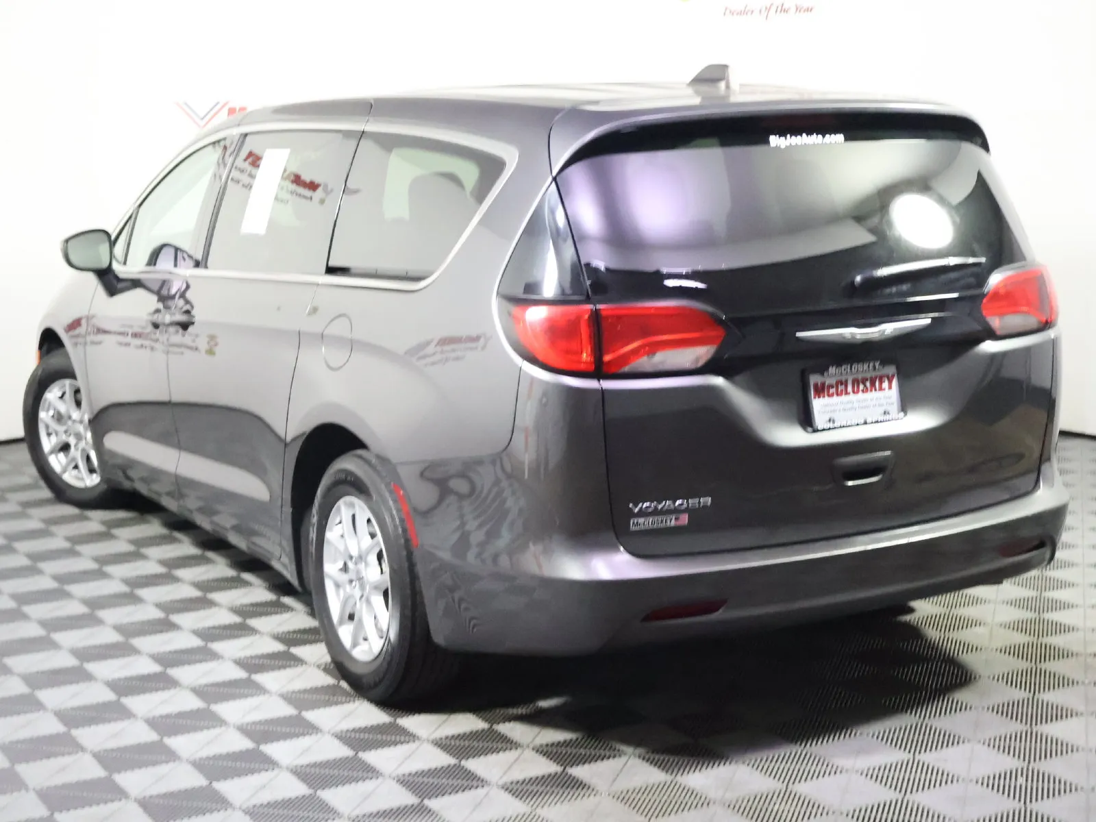 Chrysler Voyager photo 15
