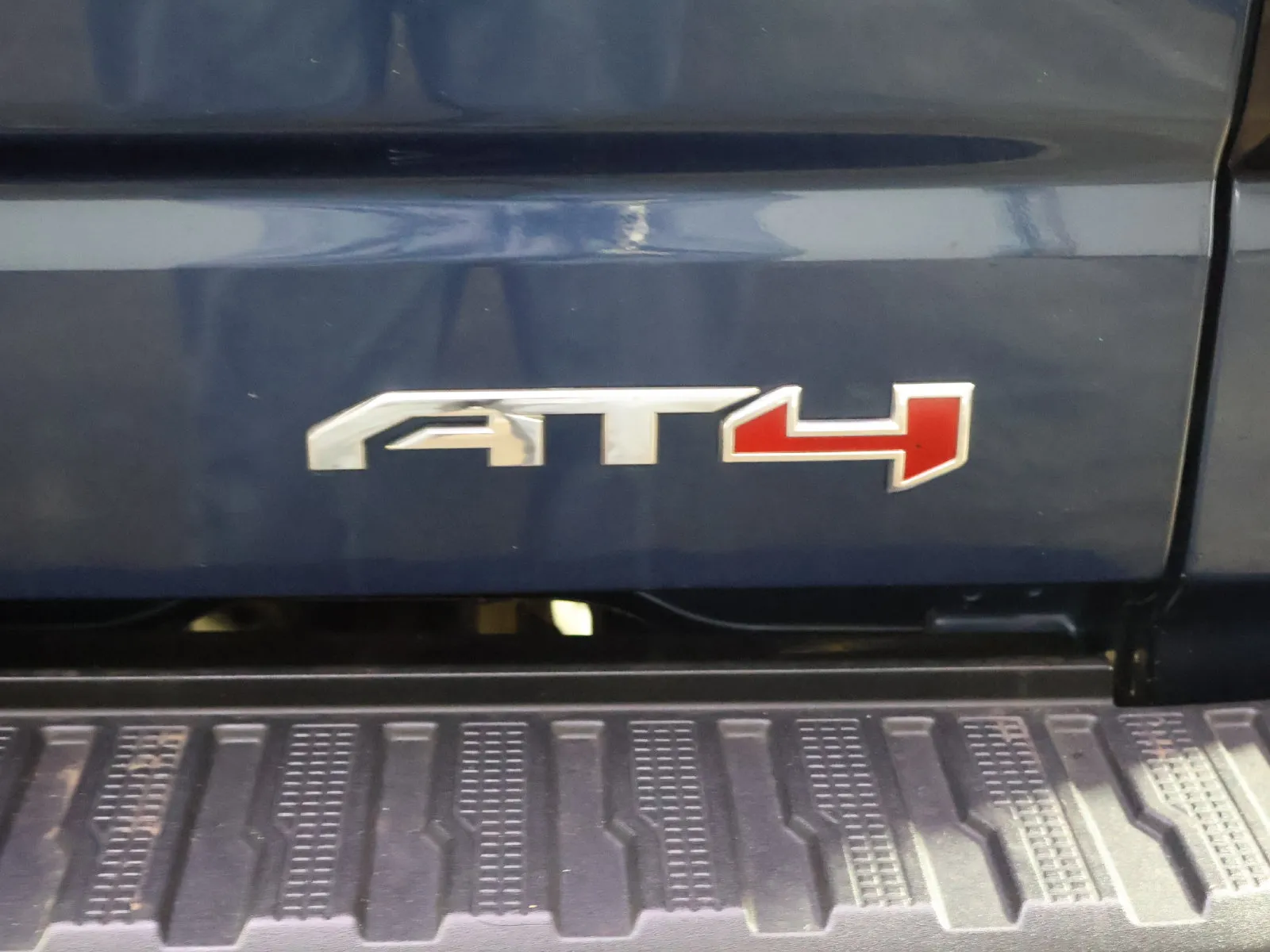 GMC Sierra photo 9