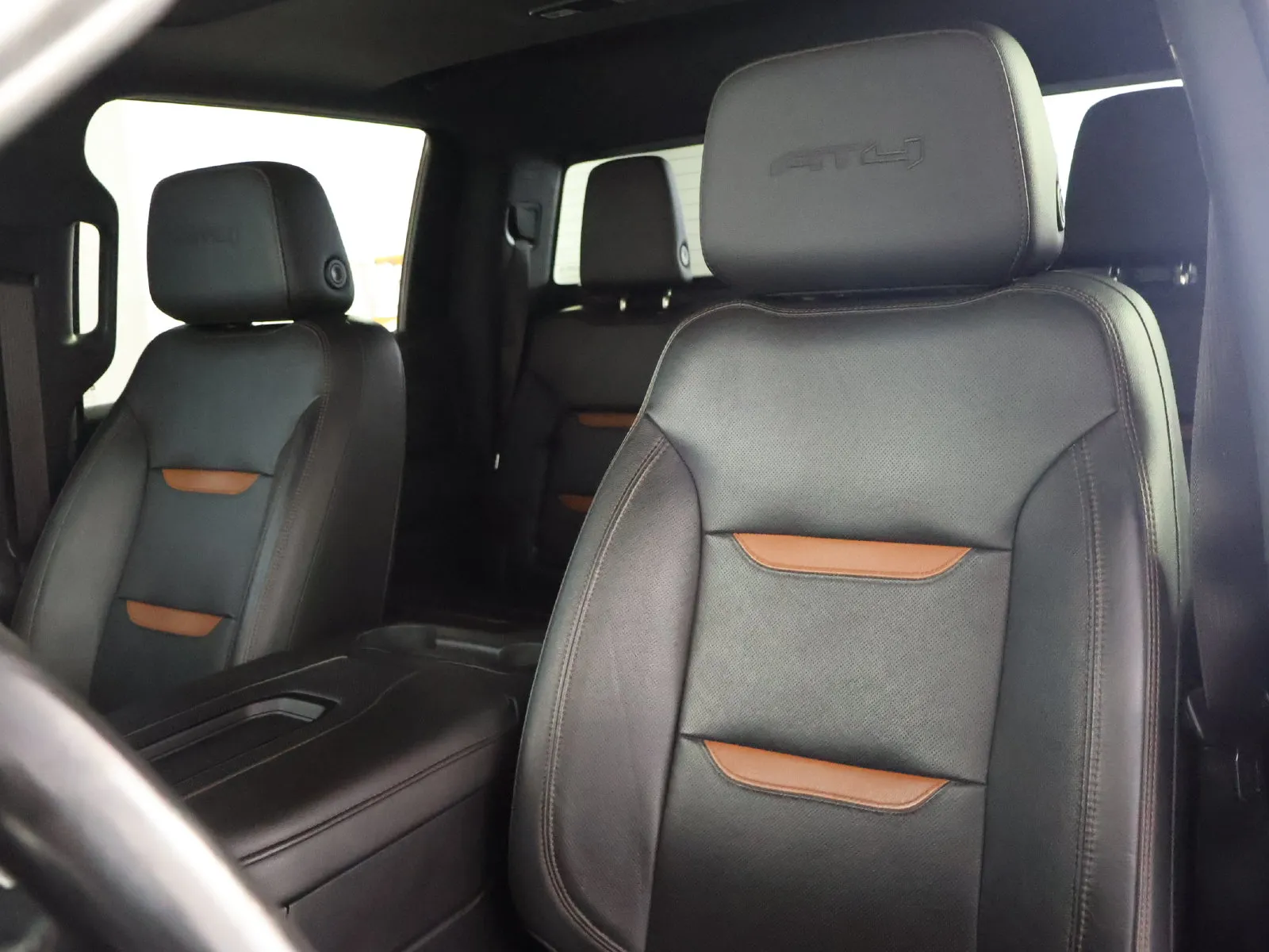 GMC Sierra photo 27