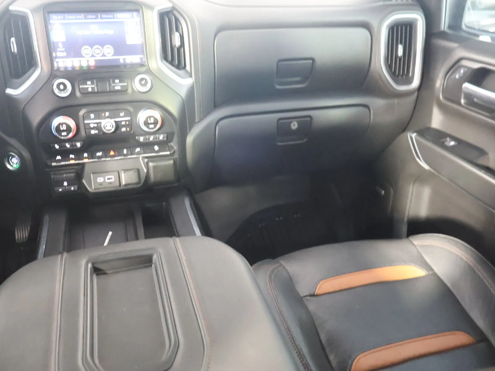 GMC Sierra photo 31