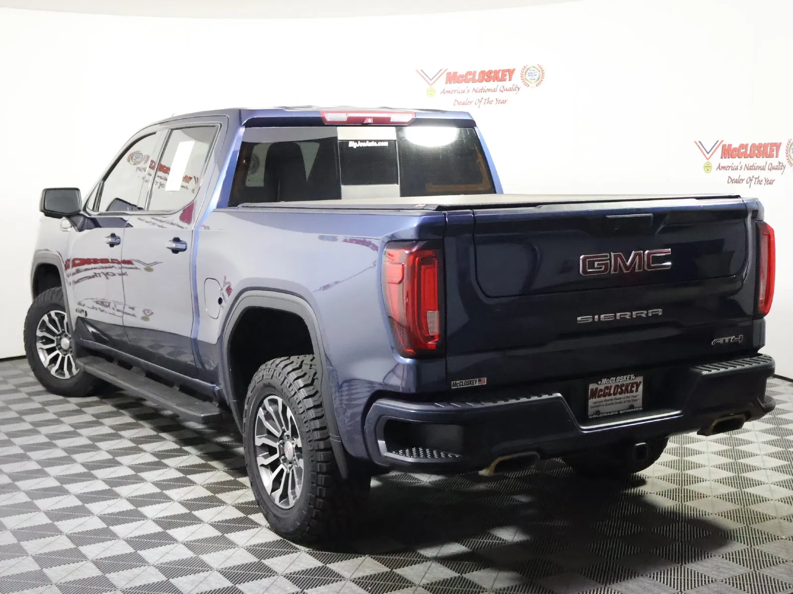 GMC Sierra photo 15