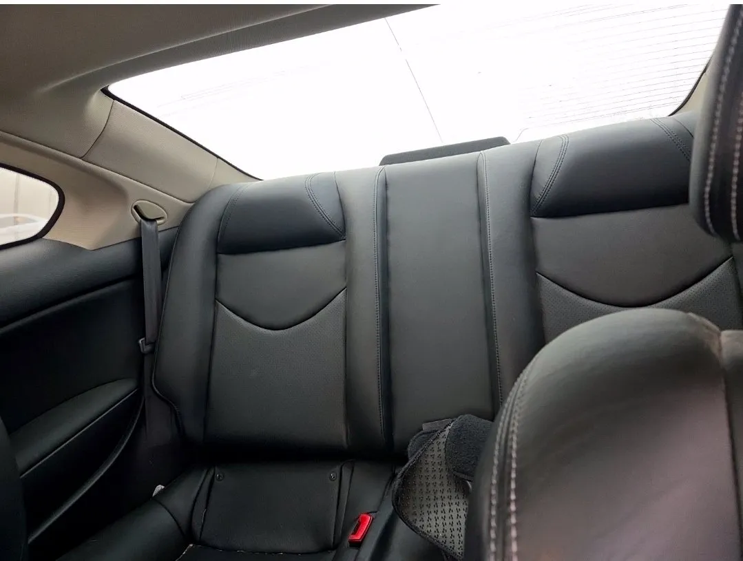Infiniti G37 photo 12