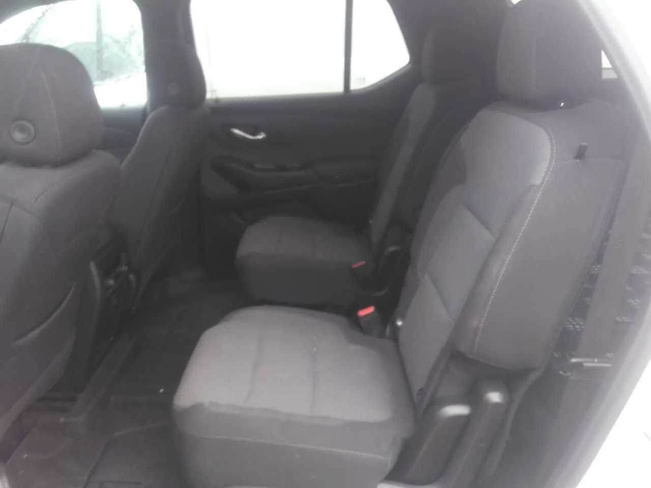Chevrolet Traverse photo 3