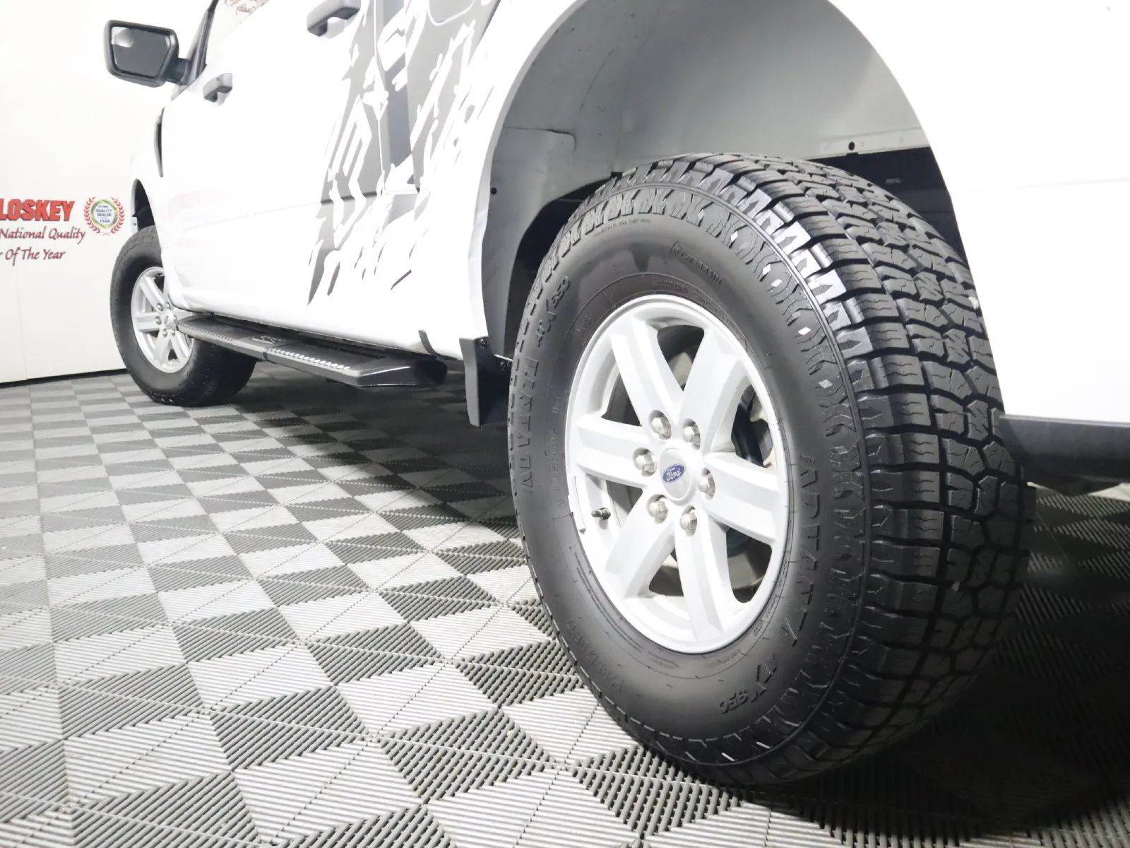 Ford F-150 photo 11