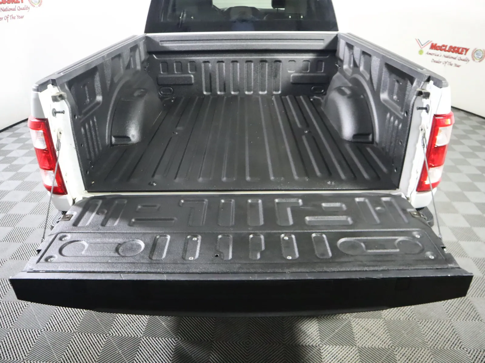 Ford F-150 photo 13