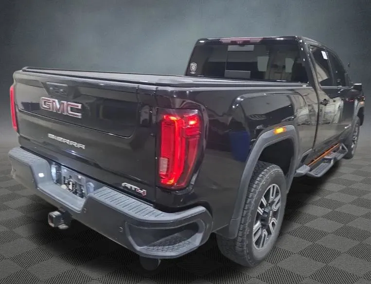 GMC Sierra photo 8