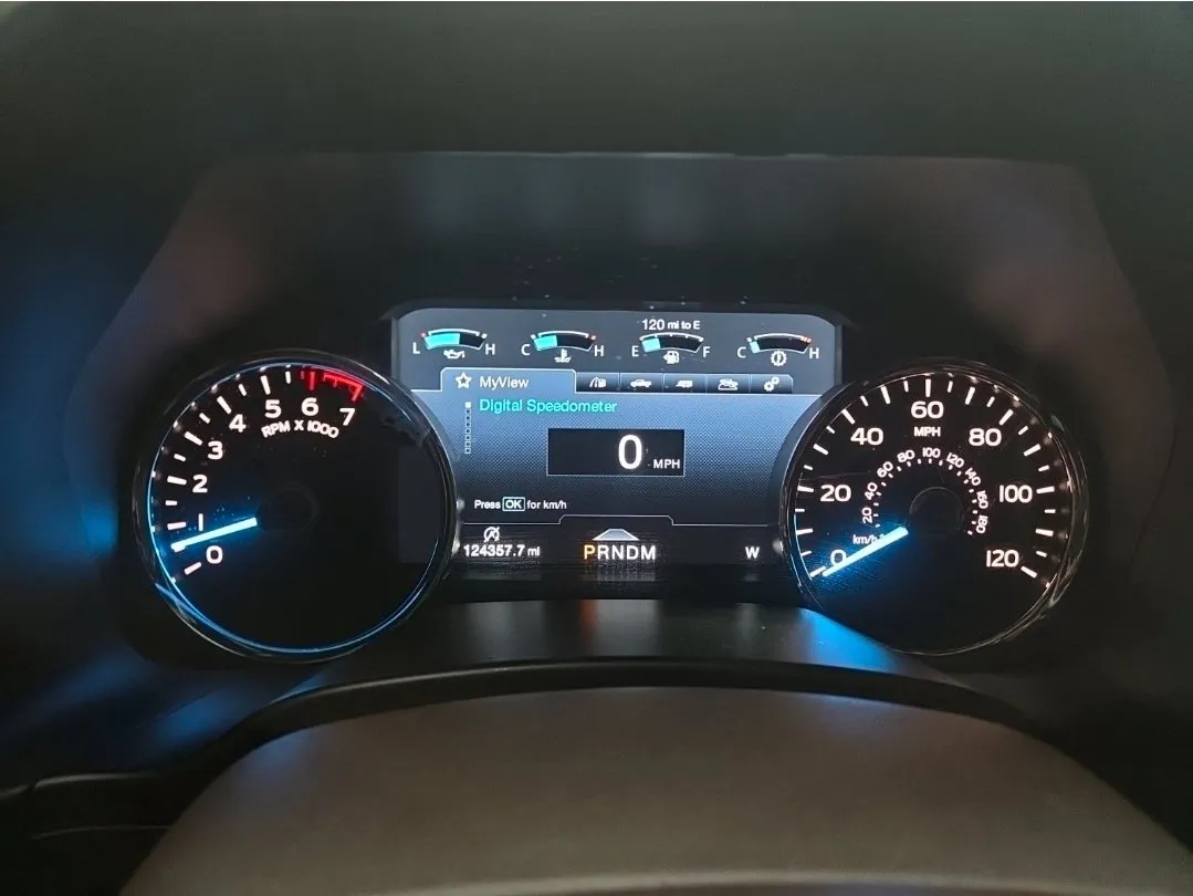 Ford F-150 photo 8