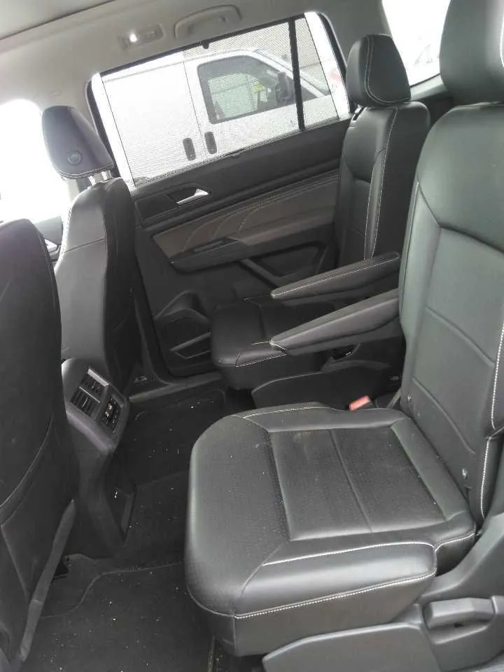 Volkswagen Atlas photo 11