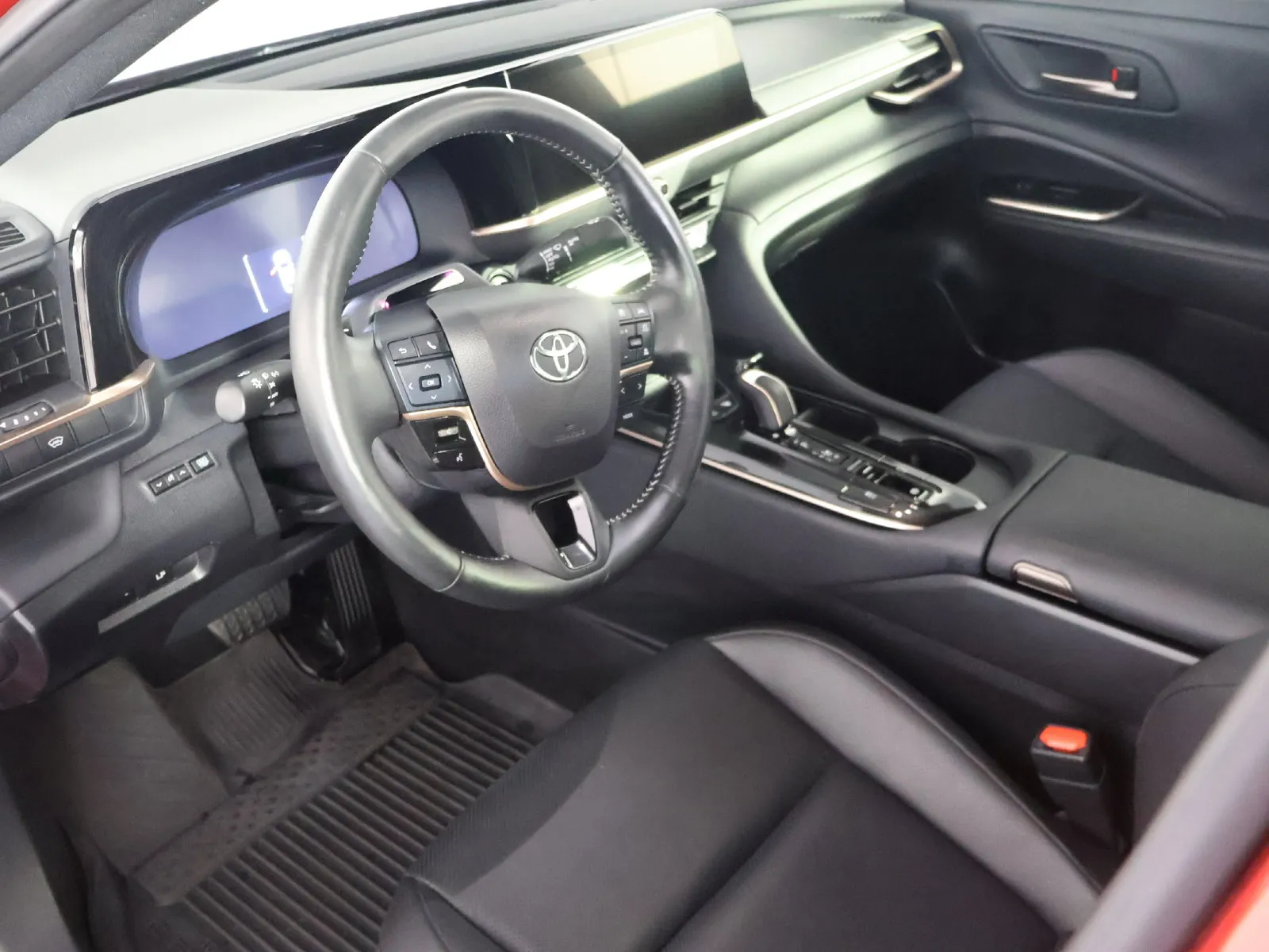 Toyota Crown photo 25