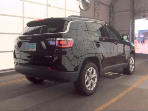 More photos of 2025 Jeep Compass Latitude at McCloskey Imports & 4x4s (Licensed as McCloskey Isuzu), CO