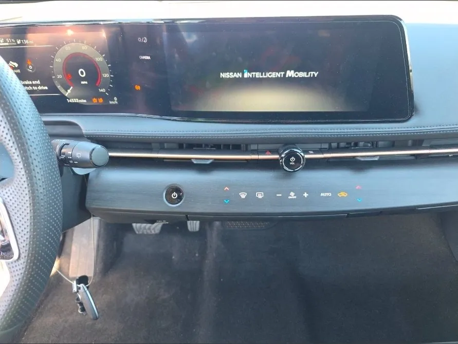 Nissan Ariya photo 15