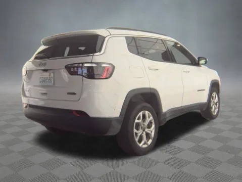 More photos of 2025 Jeep Compass Latitude at McCloskey Imports & 4x4s (Licensed as McCloskey Isuzu), CO
