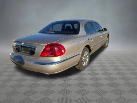 More photos of 2002 Lincoln Continental at McCloskey Imports & 4x4s (Licensed as McCloskey Isuzu), CO