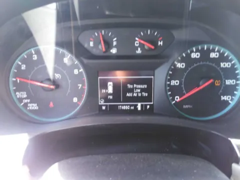 More photos of 2023 Chevrolet Traverse LS at McCloskey Imports & 4x4s (Licensed as McCloskey Isuzu), CO