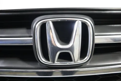 More photos of 2010 Honda CR-V LX at McCloskey Imports & 4x4s (Licensed as McCloskey Isuzu), CO