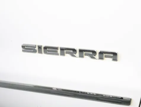 More photos of 2018 GMC Sierra 1500 SLT at McCloskey Imports & 4x4s, CO
