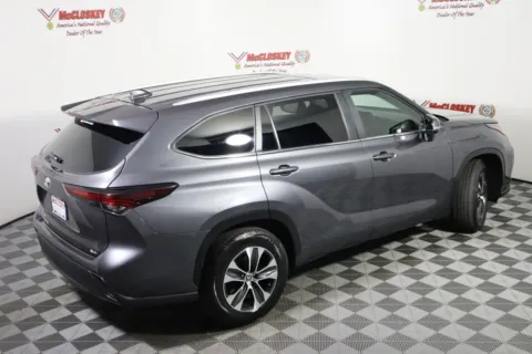 More photos of 2024 Toyota Highlander XLE at McCloskey Imports & 4x4s, CO