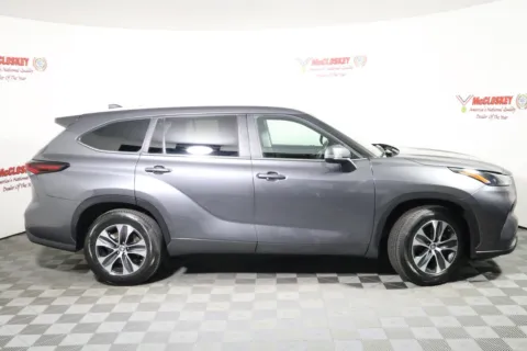 More photos of 2024 Toyota Highlander XLE at McCloskey Imports & 4x4s, CO
