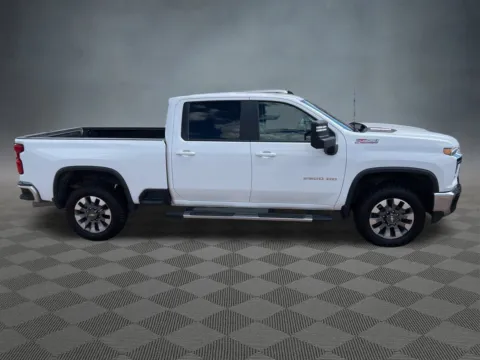 More photos of 2023 Chevrolet Silverado 2500HD LT at McCloskey Imports & 4x4s, CO