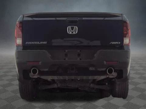 More photos of 2022 Honda Ridgeline RTL-E at McCloskey Imports & 4x4s, CO