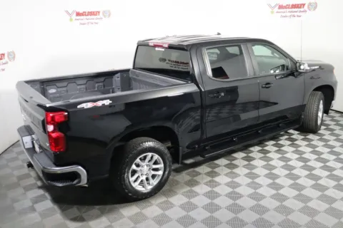 More photos of 2022 Chevrolet Silverado 1500 LT at McCloskey Isuzu, CO