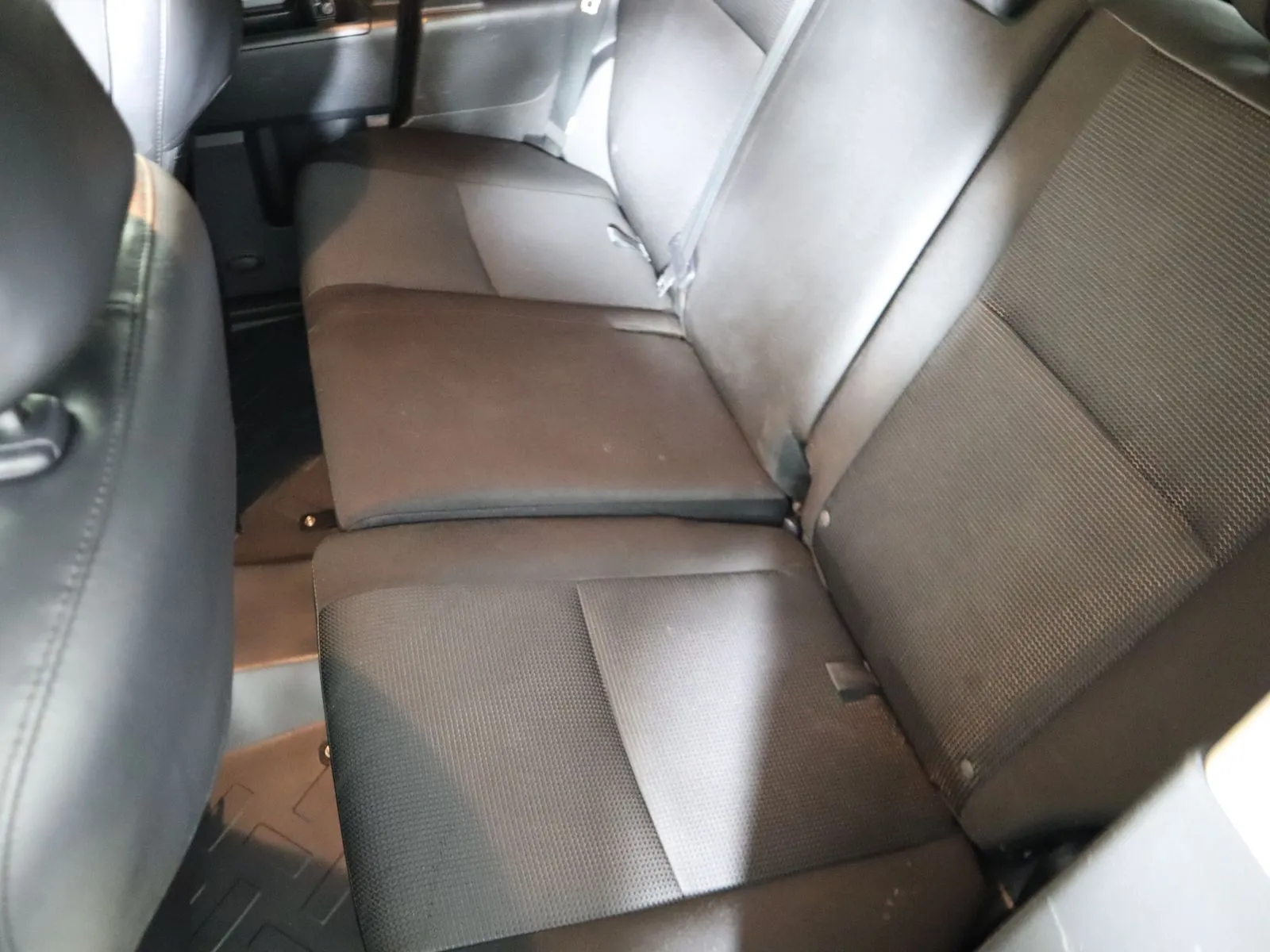 2014 Toyota FJ Cruiser Base - Photo 37