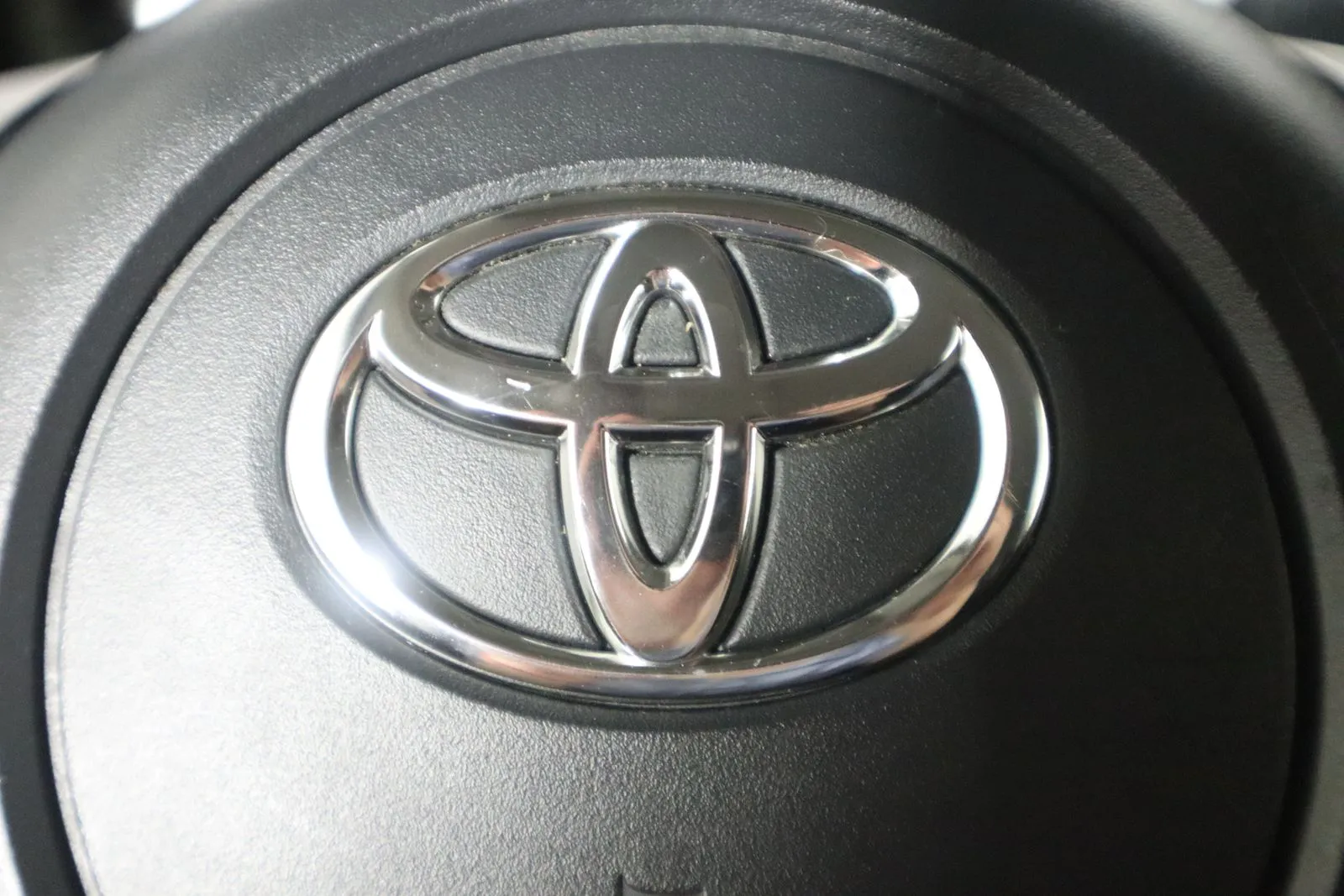 2014 Toyota FJ Cruiser Base - Photo 19