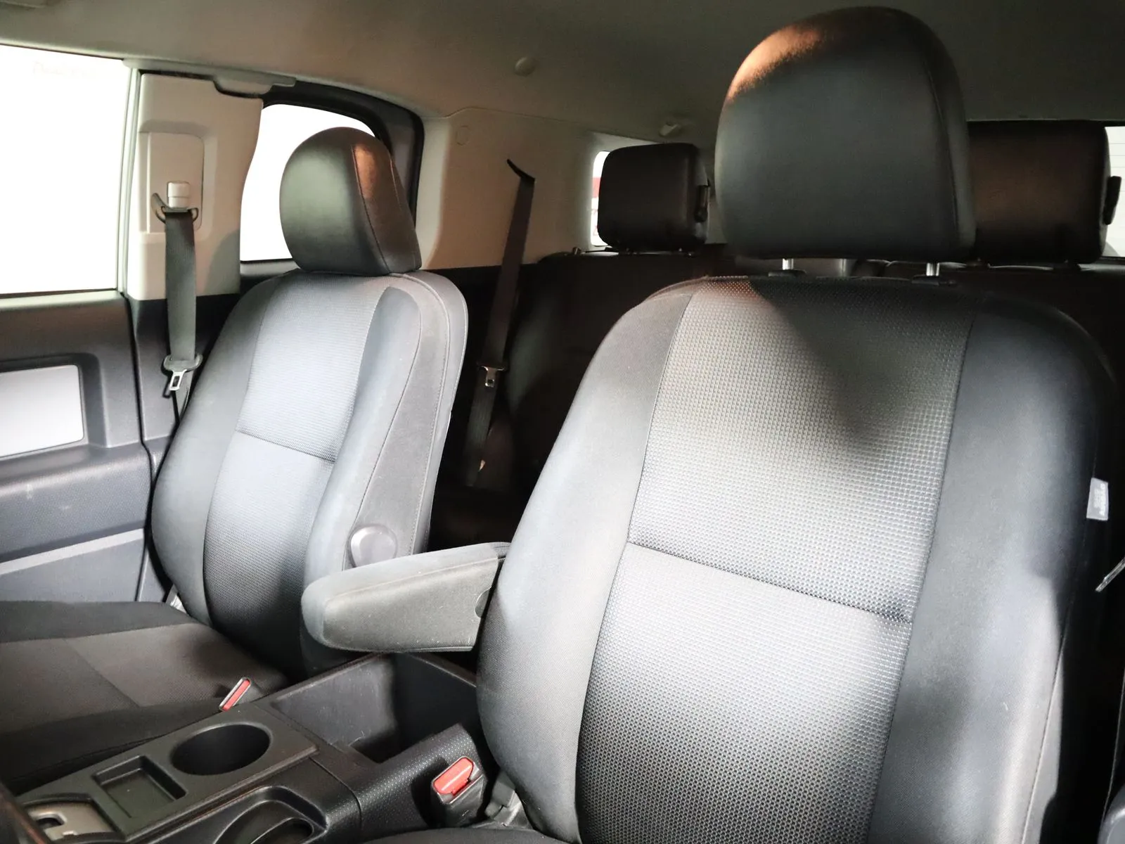 2014 Toyota FJ Cruiser Base - Photo 30