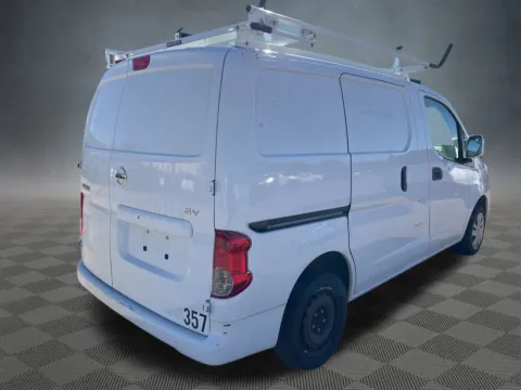 More photos of 2020 Nissan NV200 SV at McCloskey Imports & 4x4s (Licensed as McCloskey Isuzu), CO