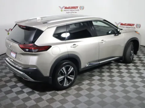 More photos of 2022 Nissan Rogue Platinum at McCloskey Imports & 4x4s (Licensed as McCloskey Isuzu), CO